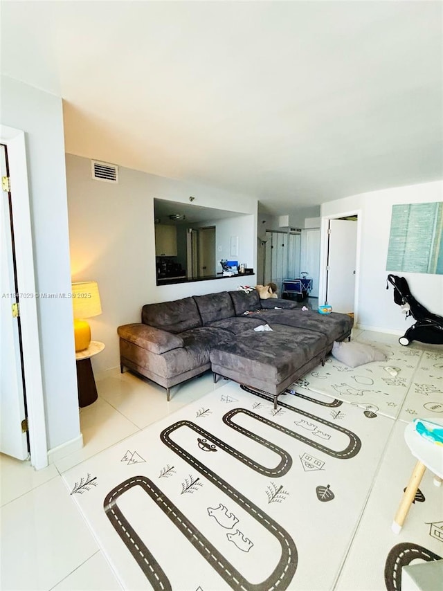 2401 Collins Ave Unit 1209, Miami Beach, FL 33140 - photo 4