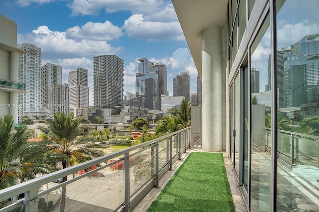 90 SW 3rd St Unit Th506, Miami, FL 33130 - photo 30