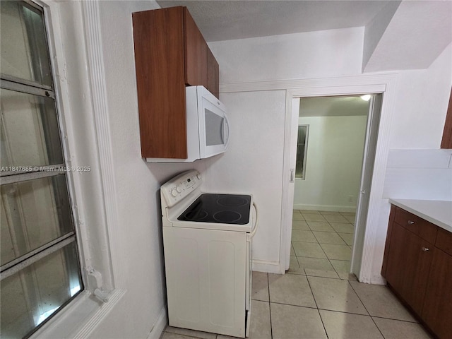 2401 NW 91st St, Miami, FL 33147 - photo 17