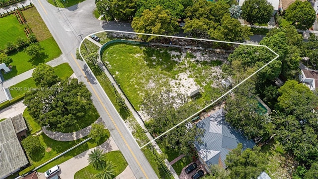 281 Hunting Lodge Dr, Miami Springs, FL 33166 - photo 28