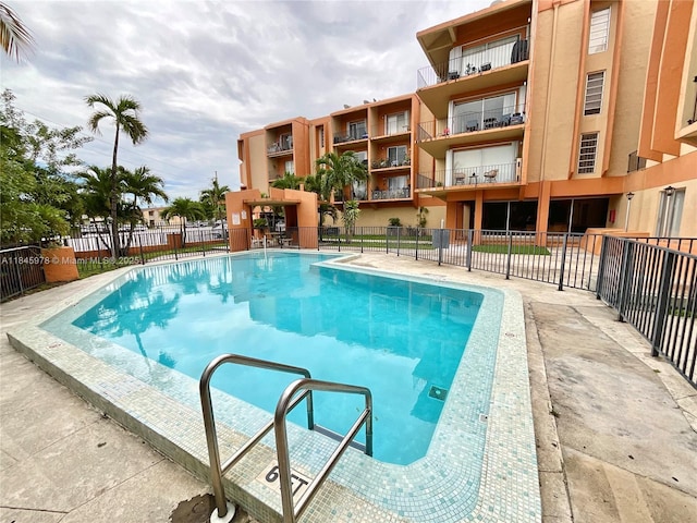 6780 W 2nd Ct Unit 215, Hialeah, FL 33012 - photo 1