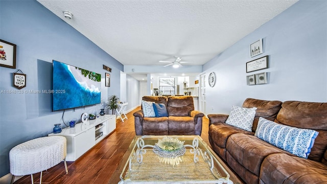 1518 N Whitehall Dr Unit 102, Davie, FL 33324 - photo 3