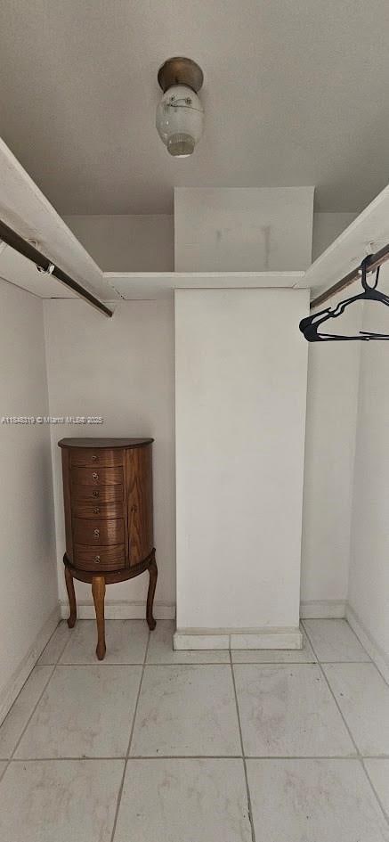 2025 NE 164th St Unit 914, North Miami Beach, FL 33162 - photo 7