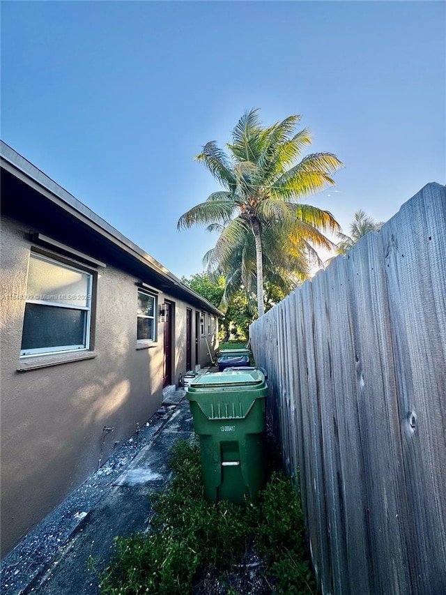 124 SE 2nd Ter, Hallandale Beach, FL 33009 - photo 4