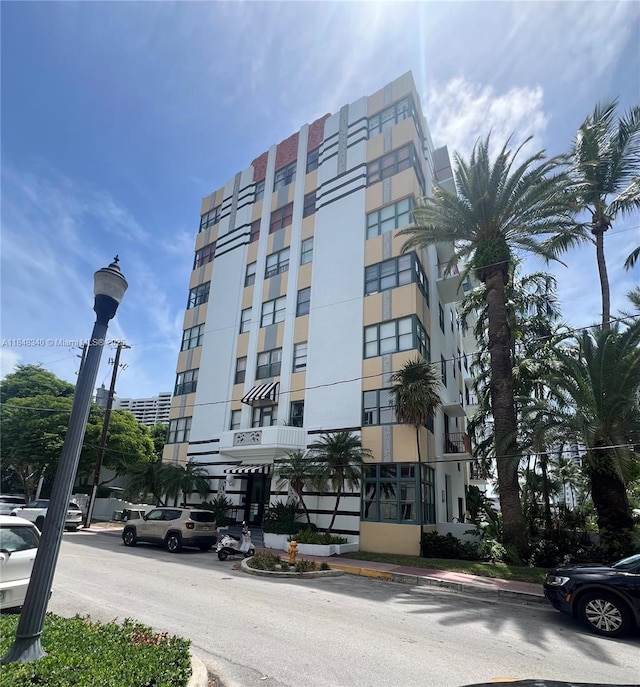 2421 Lake Pancoast Dr Unit 4D, Miami Beach, FL 33140 - photo 1