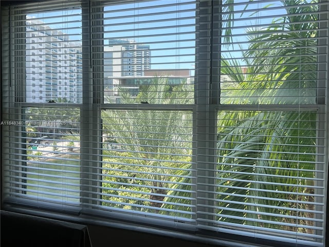 2421 Lake Pancoast Dr Unit 4D, Miami Beach, FL 33140 - photo 8