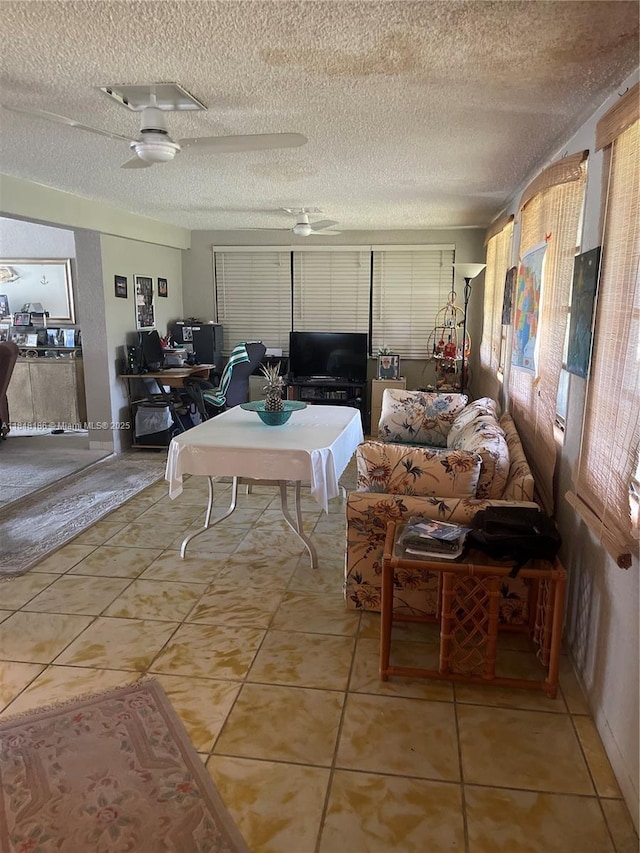 2730 NE 8th St, Pompano Beach, FL 33062 - photo 18