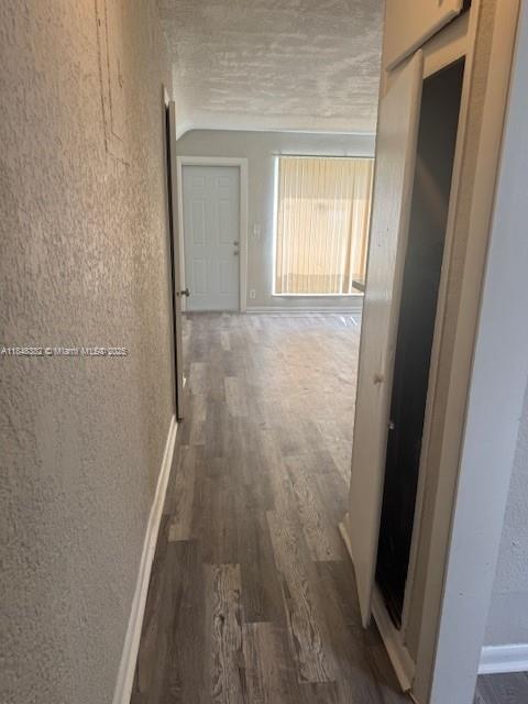952 NW 24th Ave, Fort Lauderdale, FL 33311 - photo 2