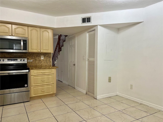918 SW 7th Ave Unit 3-2, Miami, FL 33130 - photo 4