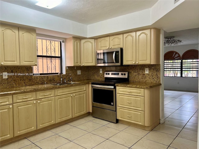 918 SW 7th Ave Unit 3-2, Miami, FL 33130 - photo 5