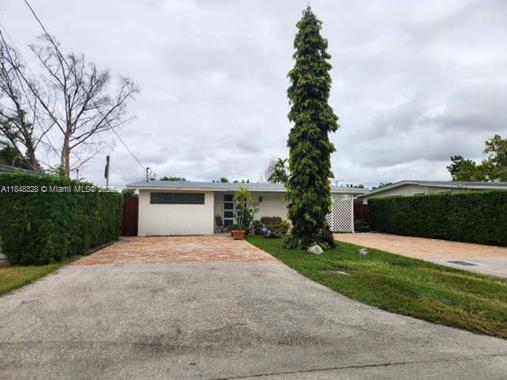6525 SW 32nd St, Miami, FL 33155 - photo 1