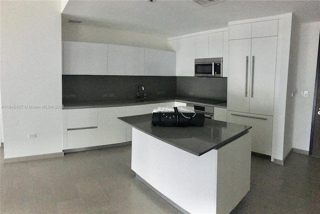 88 SW 7th St Unit 2305, Miami, FL 33130 - photo 1