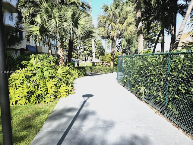 4550 NW 9th St Unit 709E, Miami, FL 33126 - photo 18