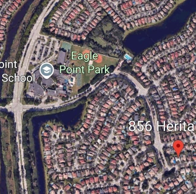 856 Heritage Dr, Weston, FL 33326 - photo 28