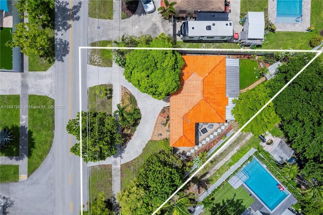 32 Hammond Dr, Miami Springs, FL 33166 - photo 7