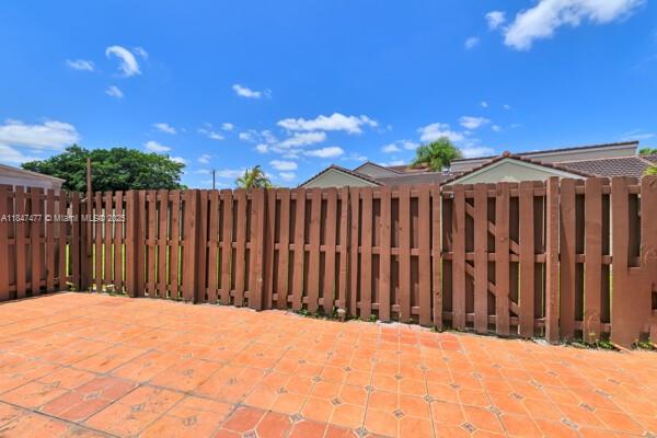 6326 NW 170th Ter, Hialeah, FL 33015 - photo 20