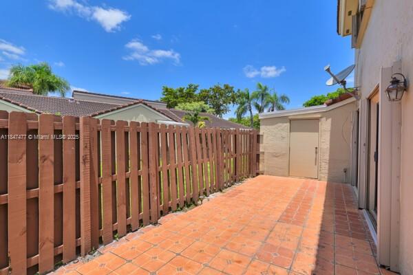 6326 NW 170th Ter, Hialeah, FL 33015 - photo 23
