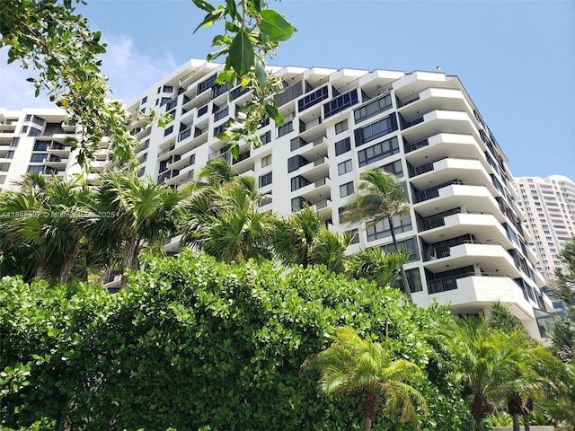 540 Brickell Key Dr Unit 1524, Miami, FL 33131 - photo 42