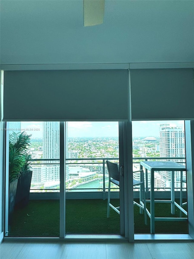 92 SW 3rd St Unit 3608, Miami, FL 33130 - photo 13
