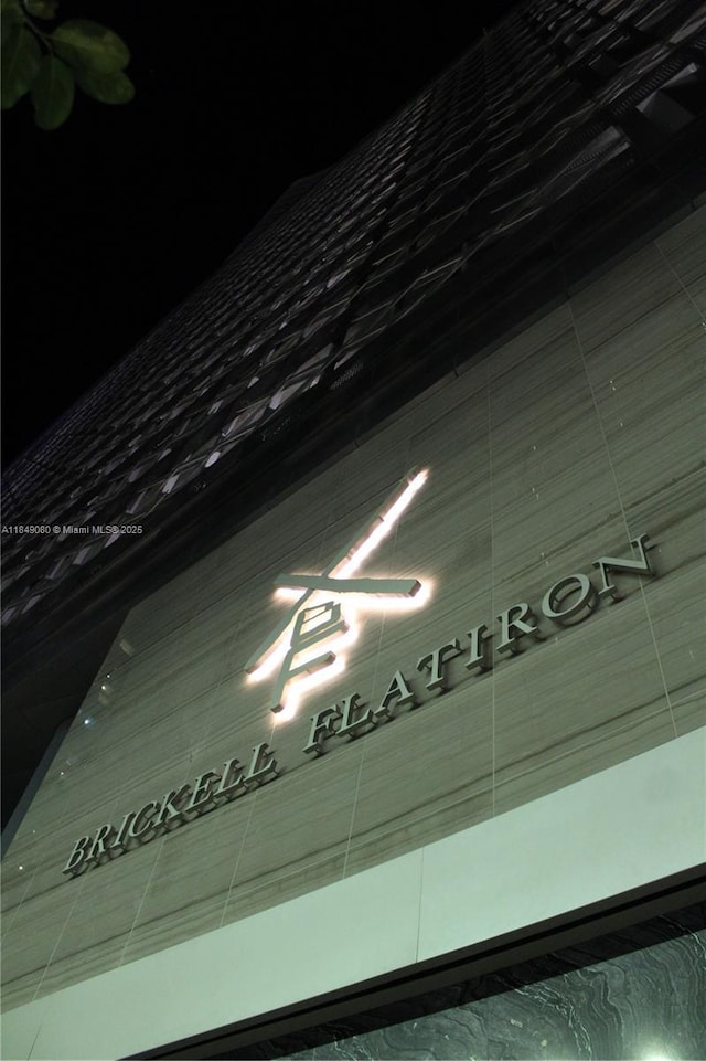 1000 Brickell Plz Unit 1906, Miami, FL 33131 - photo 1