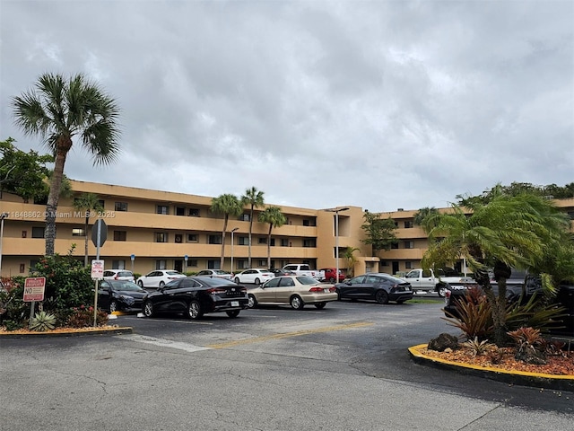 8415 SW 107th Ave Unit 219W, Miami, FL 33173 - photo 1