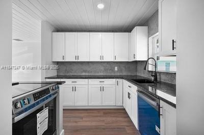 8477 SE Begonia Way, Hobe Sound, FL 33455 - photo 9