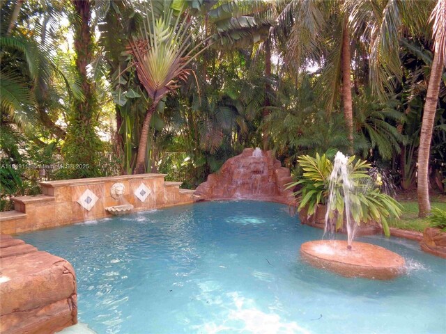 7264 NW 19th Ct, Pembroke Pines, FL 33024 - photo 15