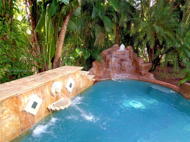 7264 NW 19th Ct, Pembroke Pines, FL 33024 - photo 16