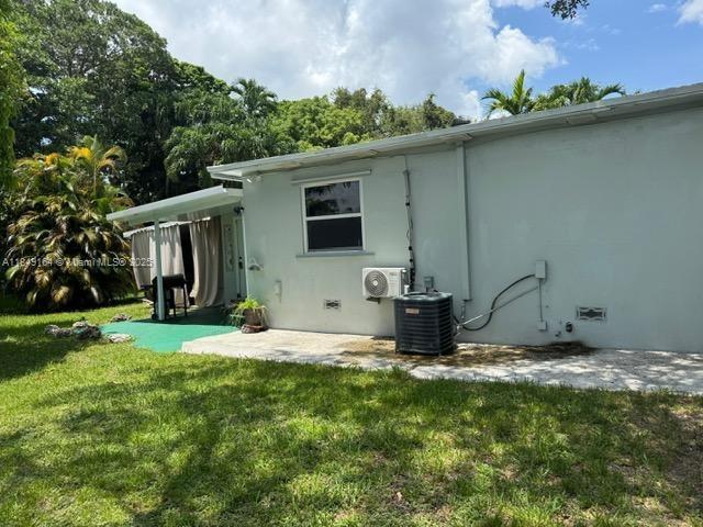 204 SW 7th Ave, Hallandale Beach, FL 33009 - photo 29