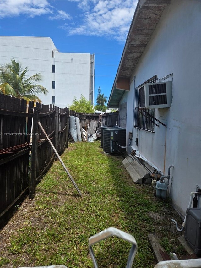 21130 NE 26th Ave, Miami, FL 33180 - photo 6