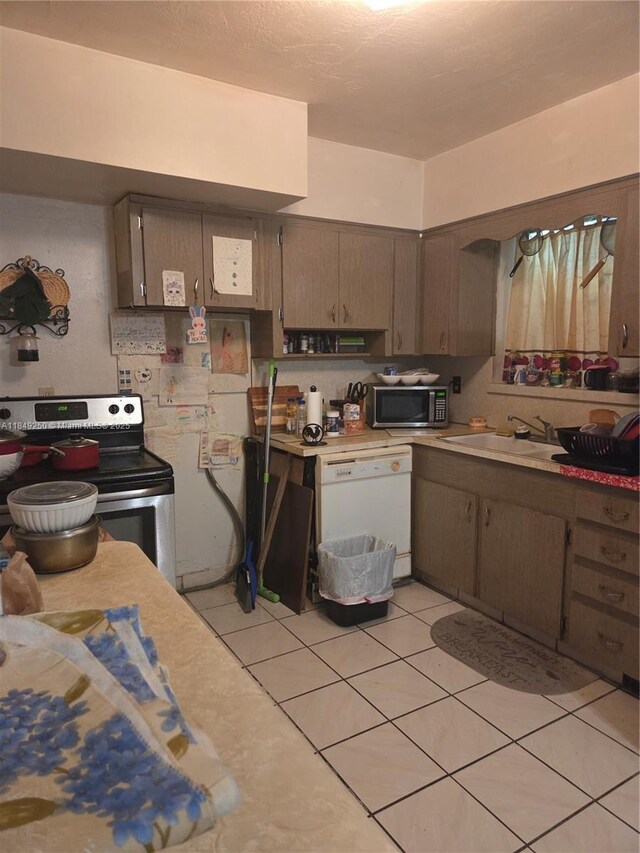 21130 NE 26th Ave, Miami, FL 33180 - photo 23