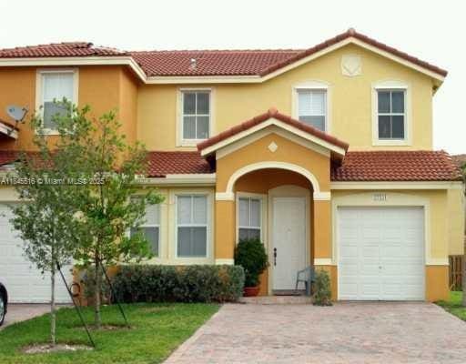 13822 SW 274th Ter, Homestead, FL 33032 - photo 1