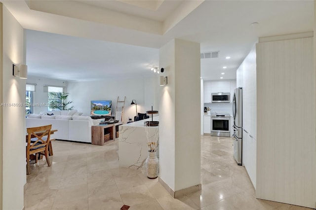 3700 Island Blvd Unit C206, Aventura, FL 33160 - photo 8