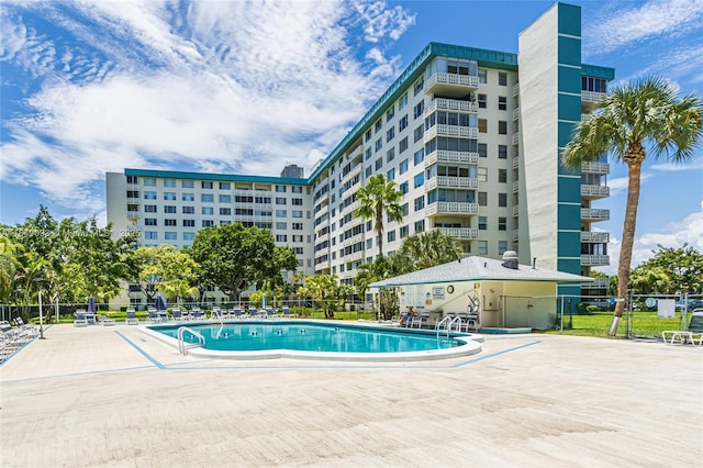 4330 Hillcrest Dr Unit 519, Hollywood, FL 33021 - photo 4