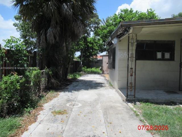 18410 NW 42nd Ave, Miami Gardens, FL 33055 - photo 8