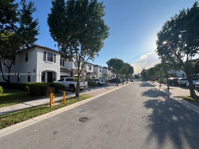 11290 NW 88th Ter, Doral, FL 33178 - photo 17