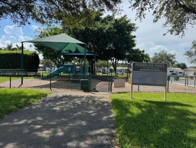 1700 NW 111th Ave, Pembroke Pines, FL 33026 - photo 51