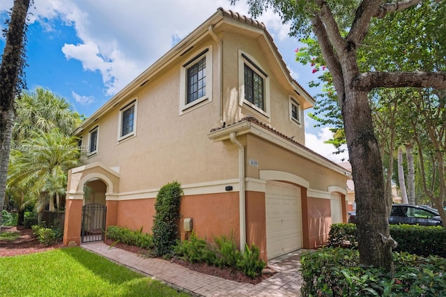 3839 Tree Top Dr, Weston, FL 33332 - photo 1