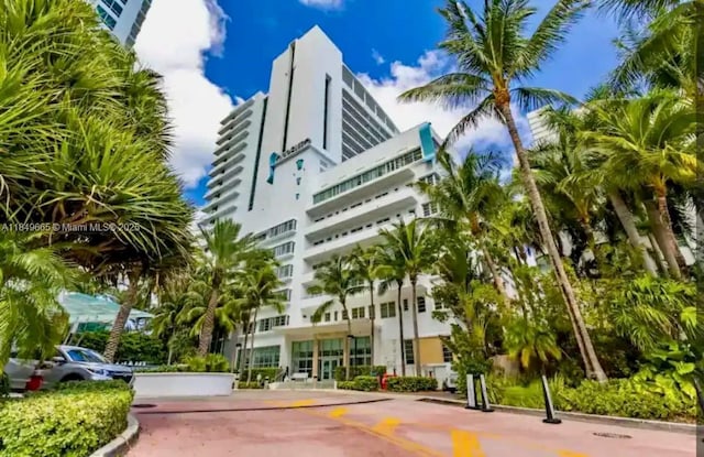 4391 Collins Ave Unit 918, Miami Beach, FL 33140 - photo 7