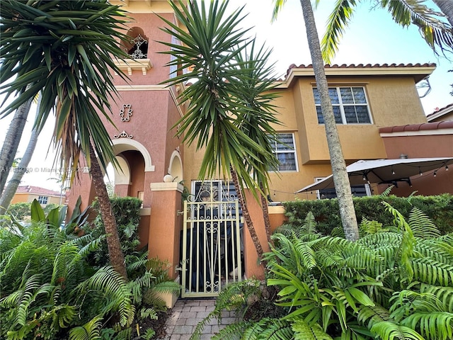 14343 SW 10th St, Pembroke Pines, FL 33027 - photo 2