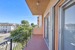 1950 W 54th St Unit 222, Hialeah, FL 33012 - photo 24