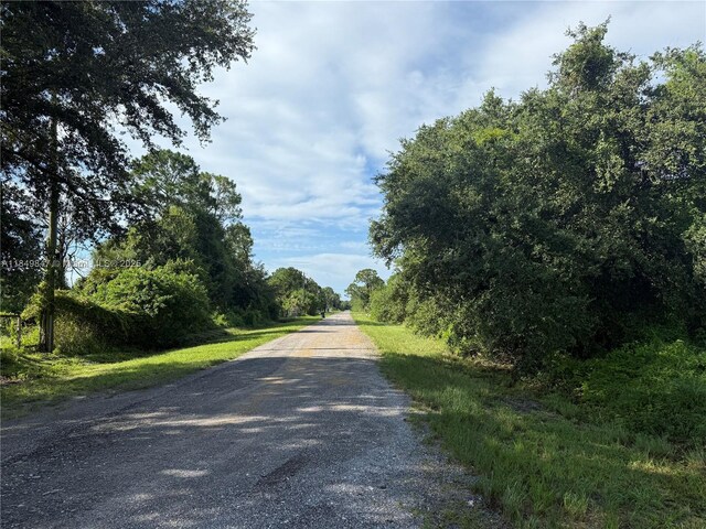 370 N Palomino St, Clewiston, FL 33440 - photo 7