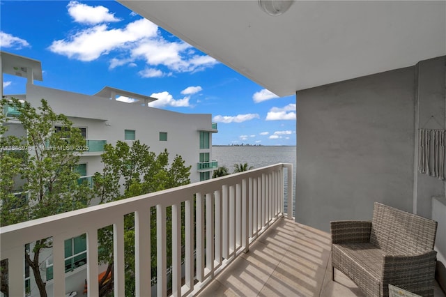 2016 Bay Dr Unit 505, Miami Beach, FL 33141 - photo 2