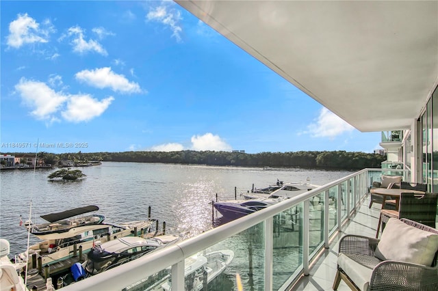 400 Sunny Isles Blvd Unit 307, Sunny Isles Beach, FL 33160 - photo 1