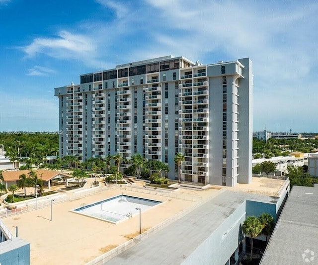 13499 Biscayne Blvd Unit 612, North Miami, FL 33181 - photo 15