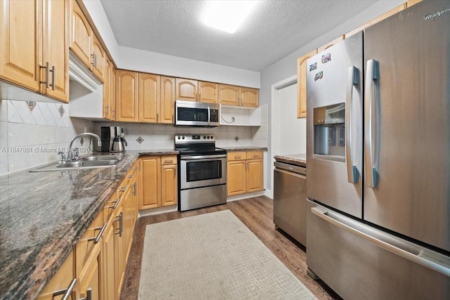3751 NE 16th Ave, Pompano Beach, FL 33064 - photo 14
