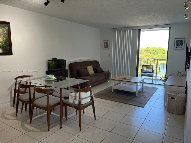9682 Fontainebleau Blvd Unit 401, Miami, FL 33172 - photo 6