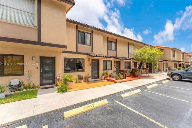 1159 W 41st Pl Unit 34, Hialeah, FL 33012 - photo 2