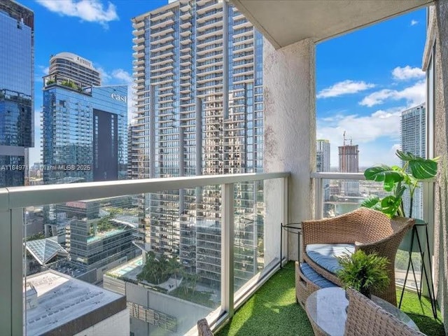 55 SE 6th St Unit 2902, Miami, FL 33131 - photo 23