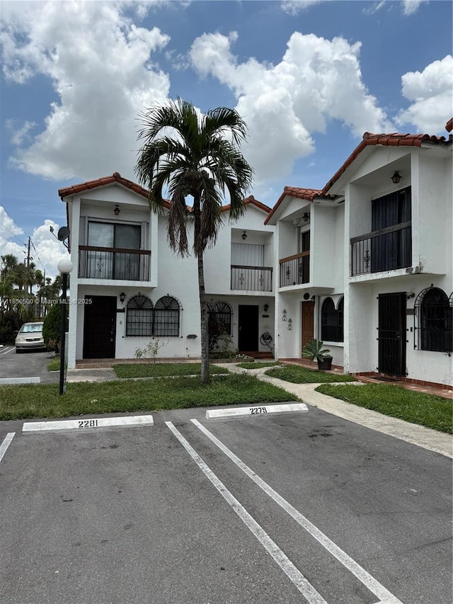 2289 W 52nd St Unit 2-3, Hialeah, FL 33016 - photo 1